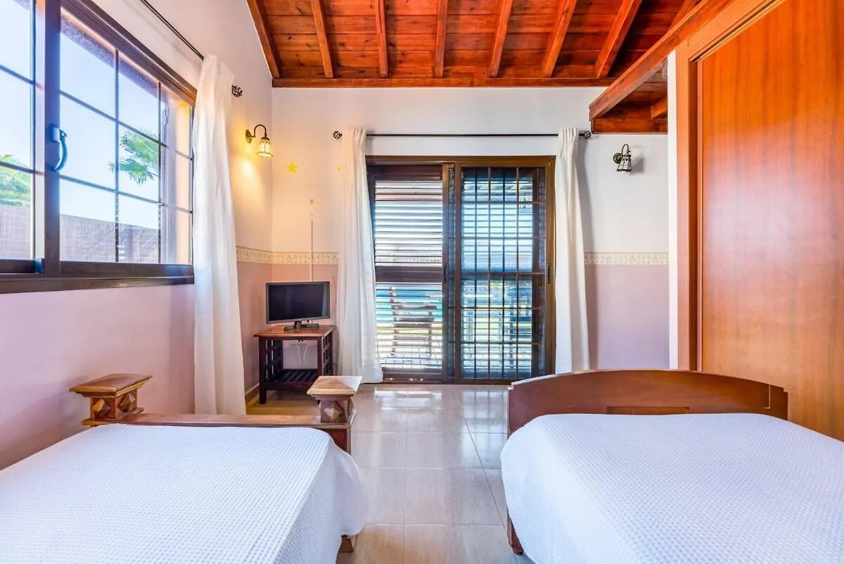 Villa Calma Private Pool La Oliva By Holidays Home 스페인